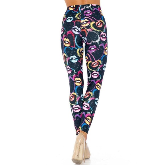 Reg One Size Creamy Soft Colorful Lips And Hearts Leggings - USA‎ Fashion - Picture 5 of 7